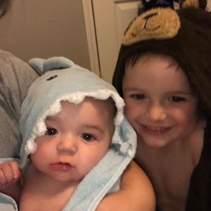 Meet your Posher, Clint